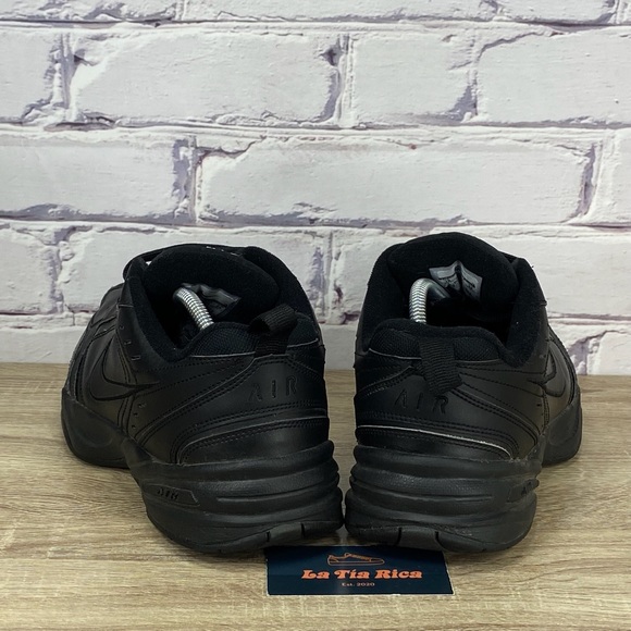 Nike Air Monarch IV Black Training Shoes Extra Wide - Picture 4 of 8